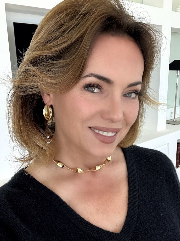 Italian Twisted Ribbon Collar Necklace