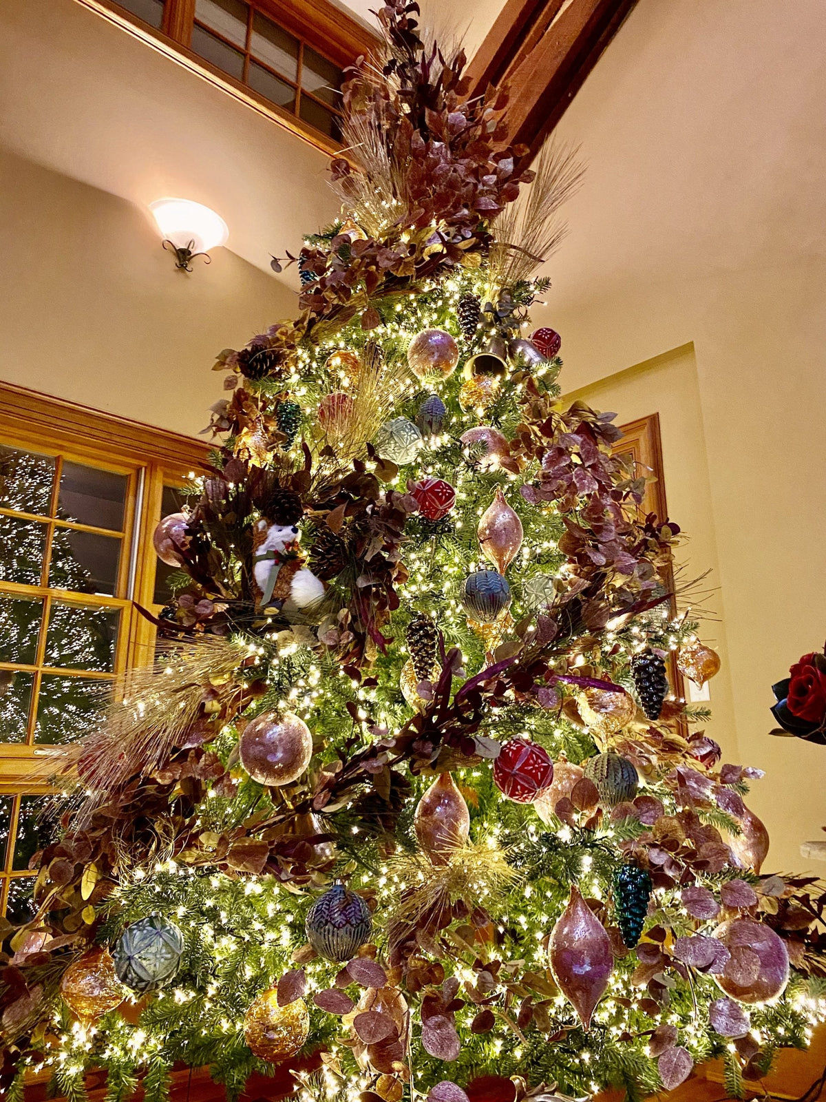 Rose Gold and Rich Colors Christmas Tree