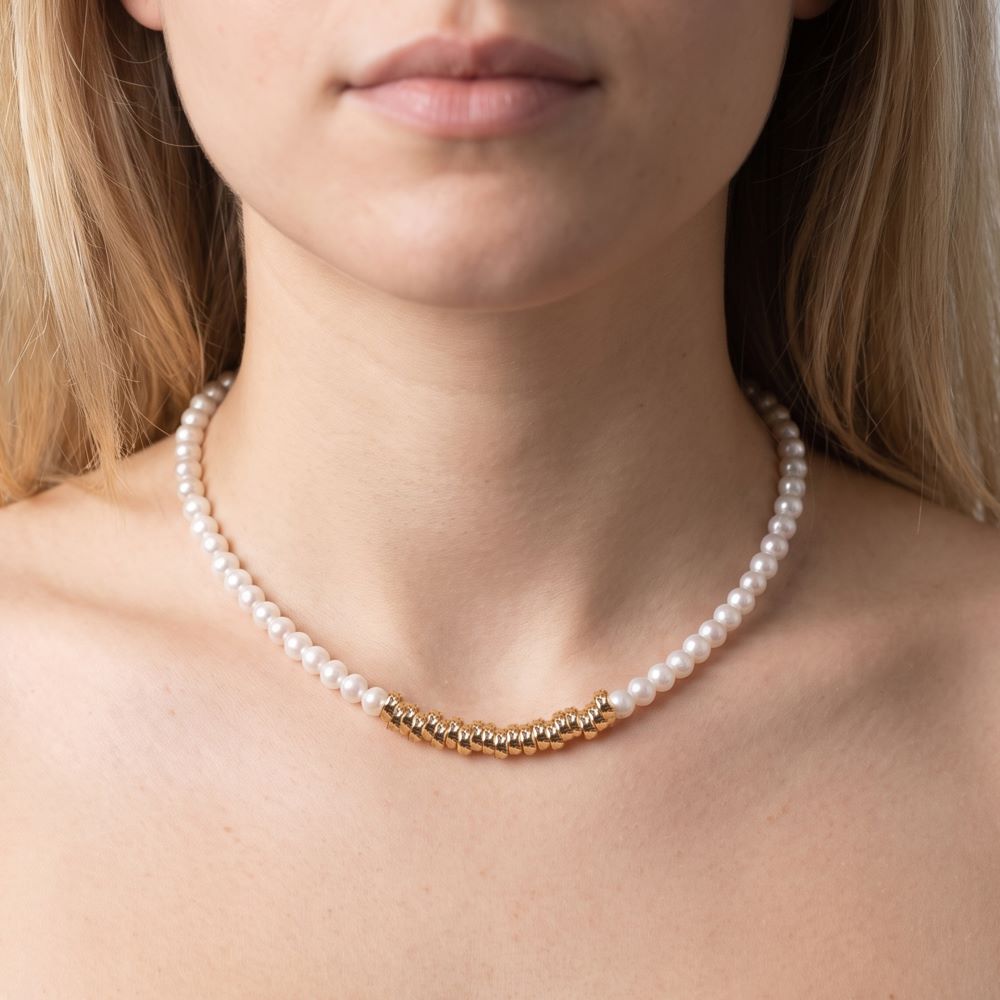 Italian Freshwater Pearl Necklace With Center Rings