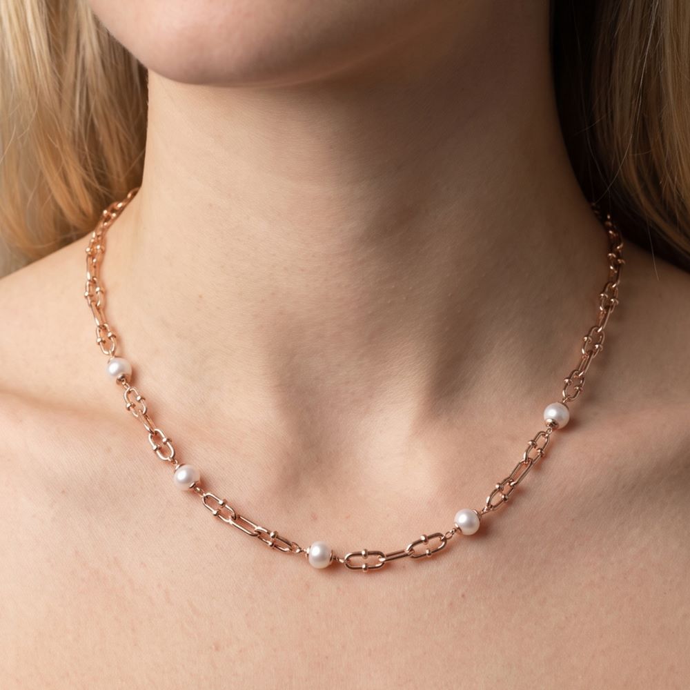 Italian Couture Inspired Necklace With Pearls