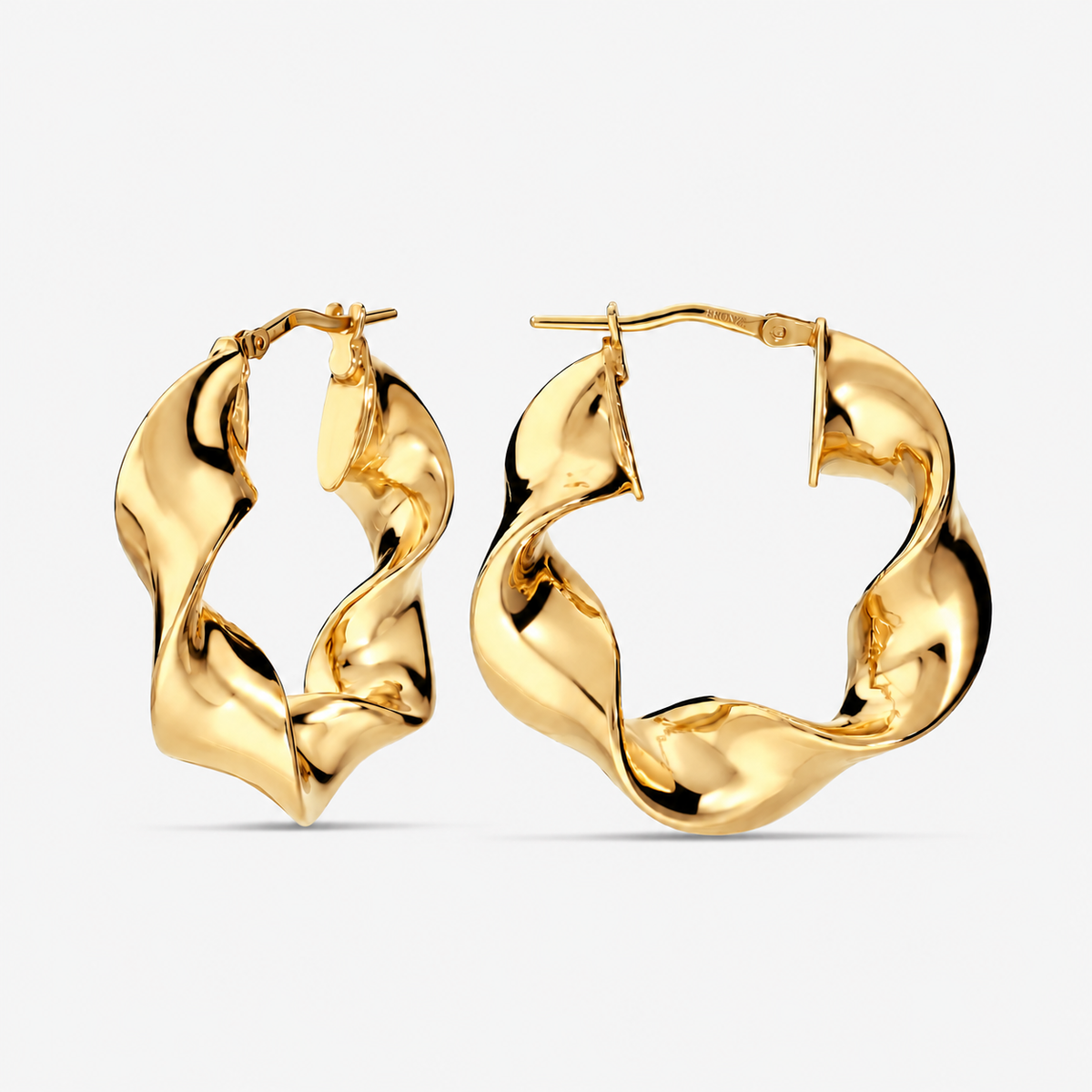 Italian Lucente Ribbon Twist 1.5" Hoop Earrings