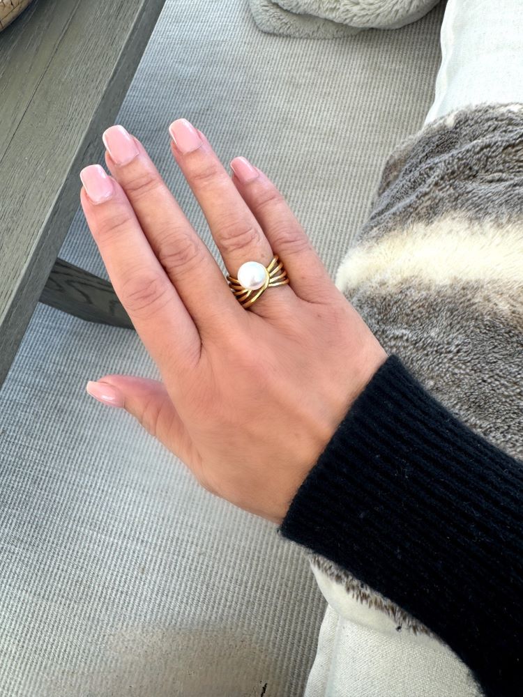 Italian Wave Design Pearl Ring, Yellow