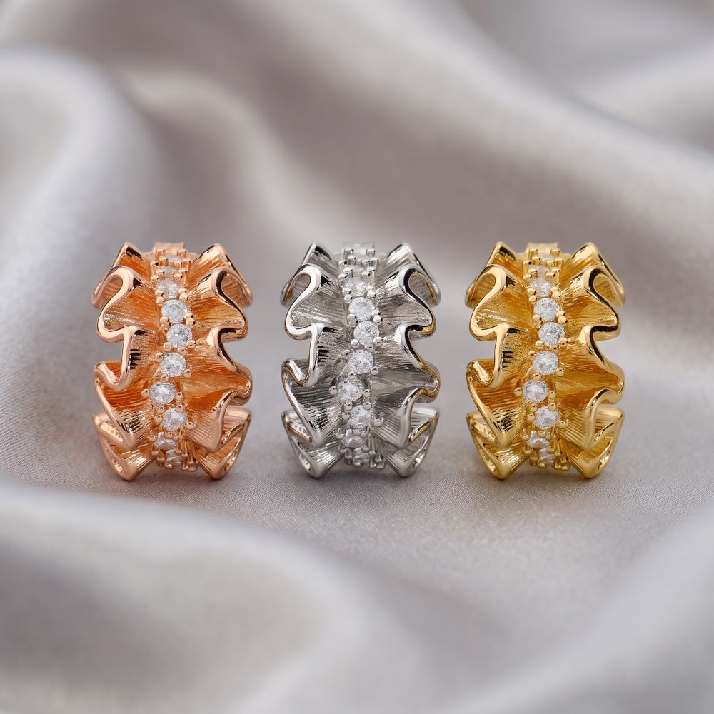 Italian Window Shopping Ruffle Style Earrings